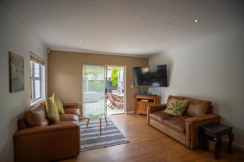 3 Bedroom Property for Sale in Sunningdale Western Cape